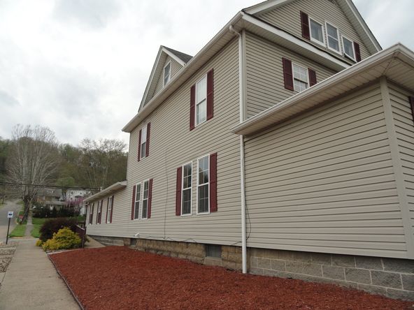 3245 West Street, Weirton, WV 26062